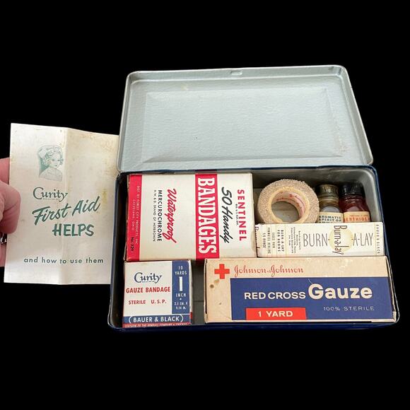Curity First Aid Kit Samaritan Vintage Metal Case Bauer & Black Medical READ - Picture 1 of 16